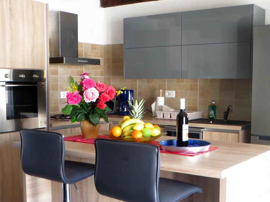 Holiday Home Rasopas Malinska Ngoại thất bức ảnh
